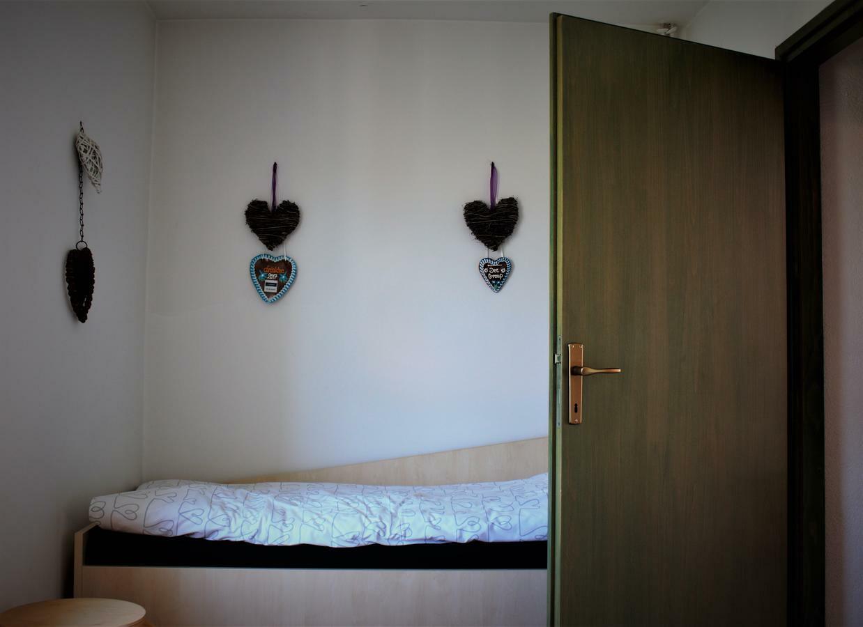 Apartments Livun Tuheljske Toplice Kültér fotó